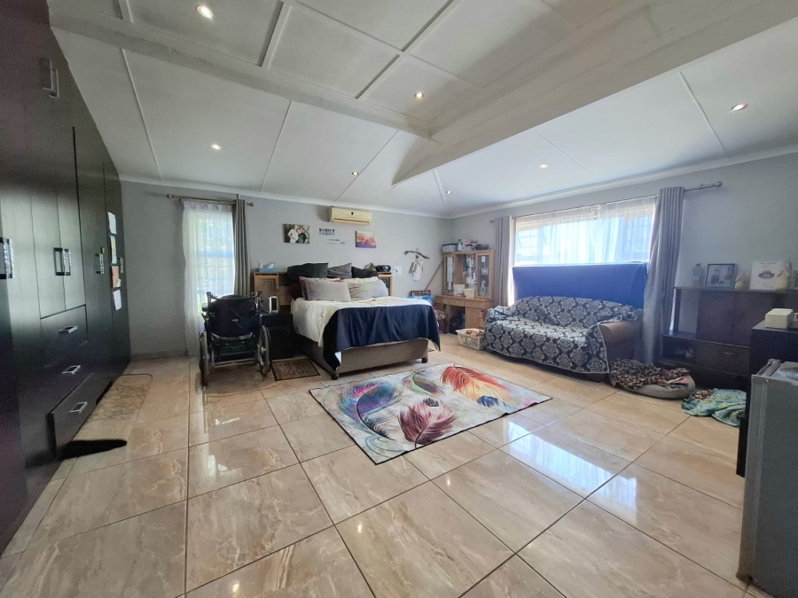 3 Bedroom Property for Sale in Vincent Eastern Cape